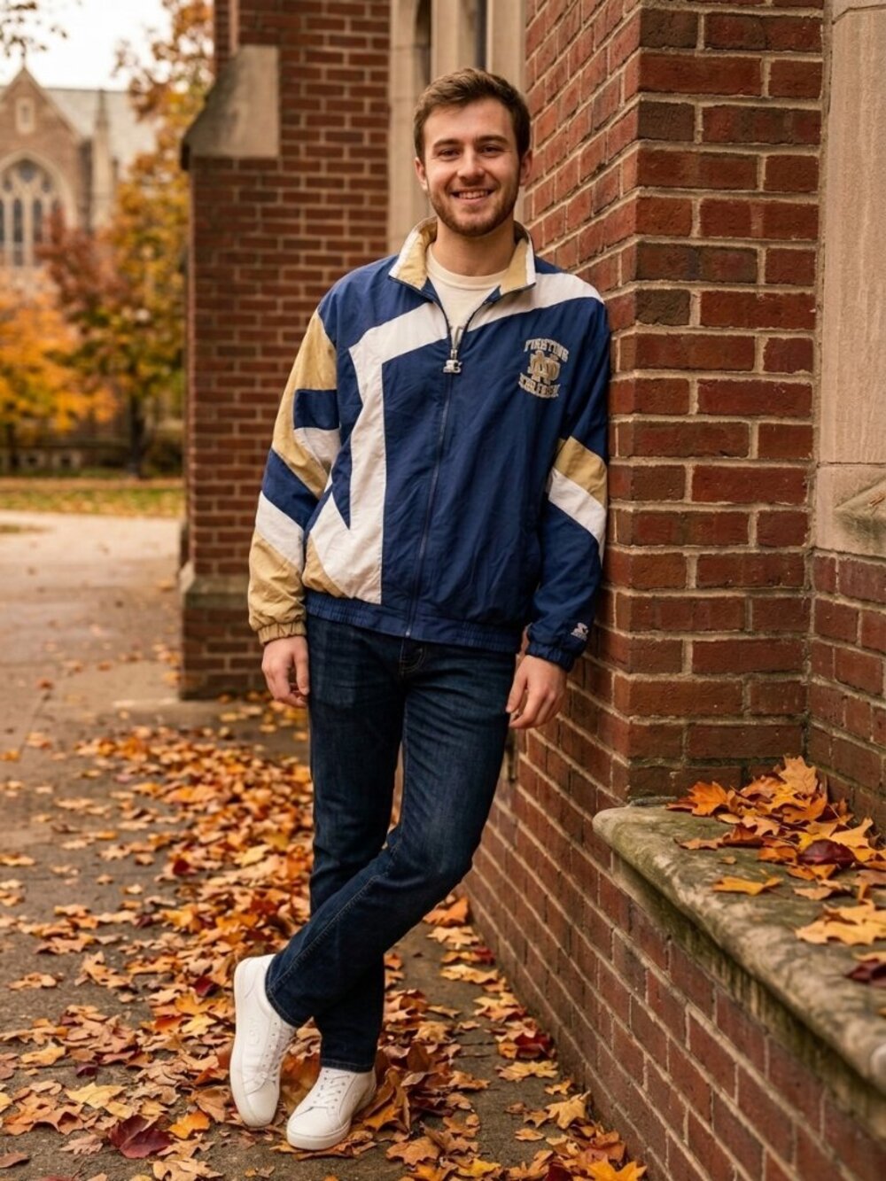 Vintage 90s Notre Dame Fighting Irish Starter Windbreaker Jacket